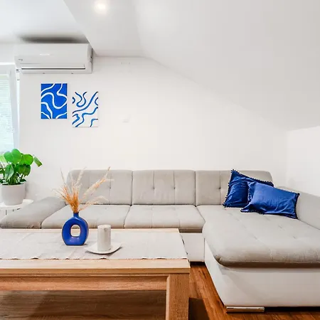 Apartmaji Mouse * Bovec