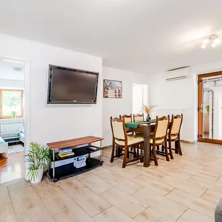 Apartmaji Mouse * Bovec