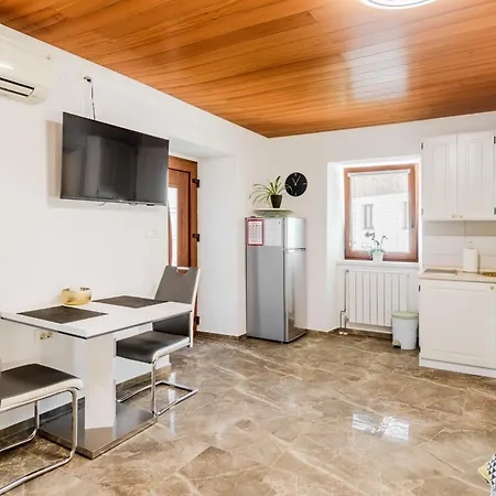 Apartmaji Mouse Apartman *