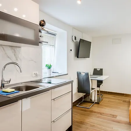 Apartmaji Mouse Apartman *