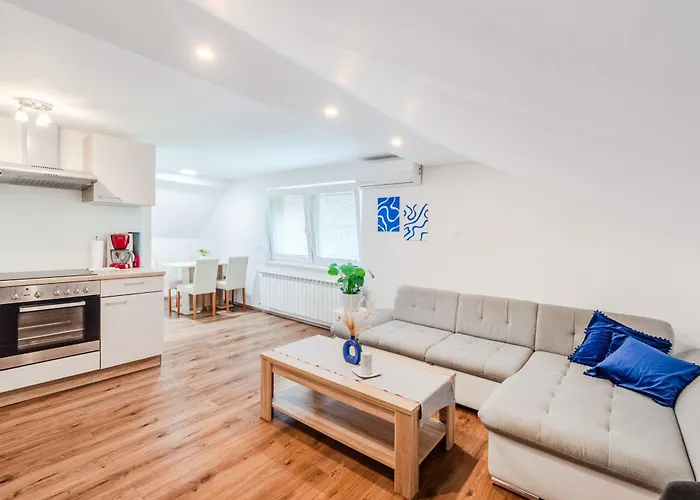 Apartmaji Mouse Bovec