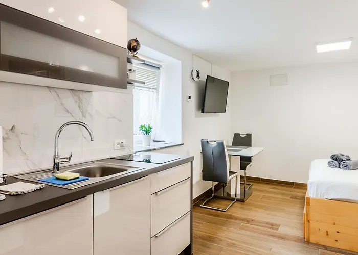 Apartmaji Mouse דירה *